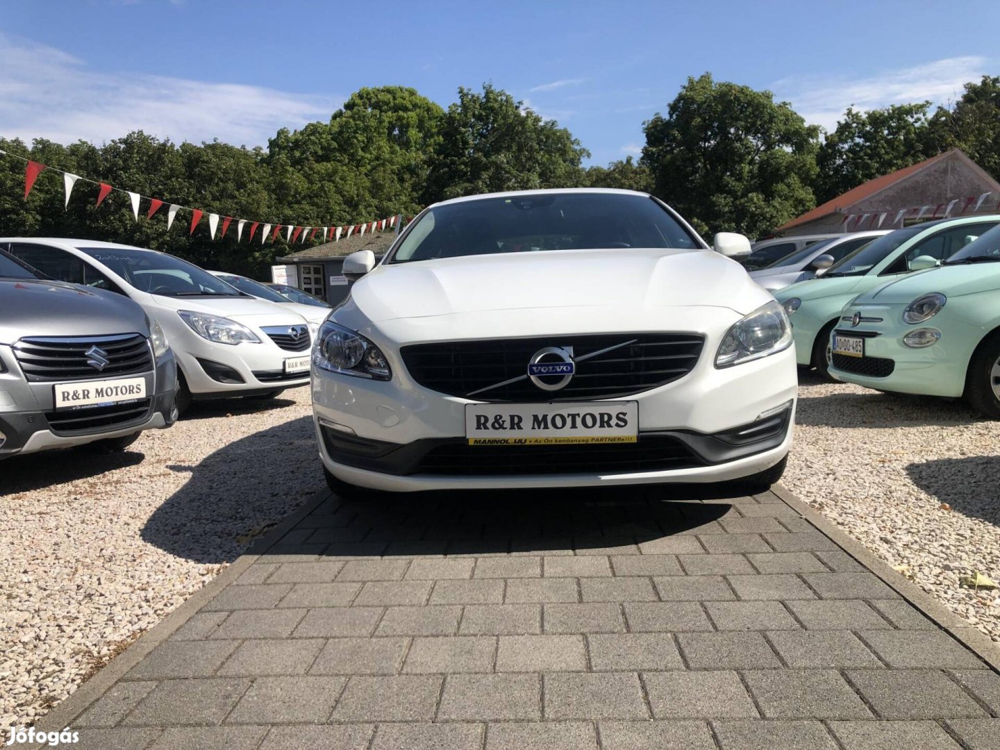 Volvo V60 2.0 D [D2] Kinetic Megkimélt-Szép áll...